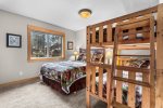 Aspen Lodge, 5th Bedroom Includes Queen Bed and Bunk Bed